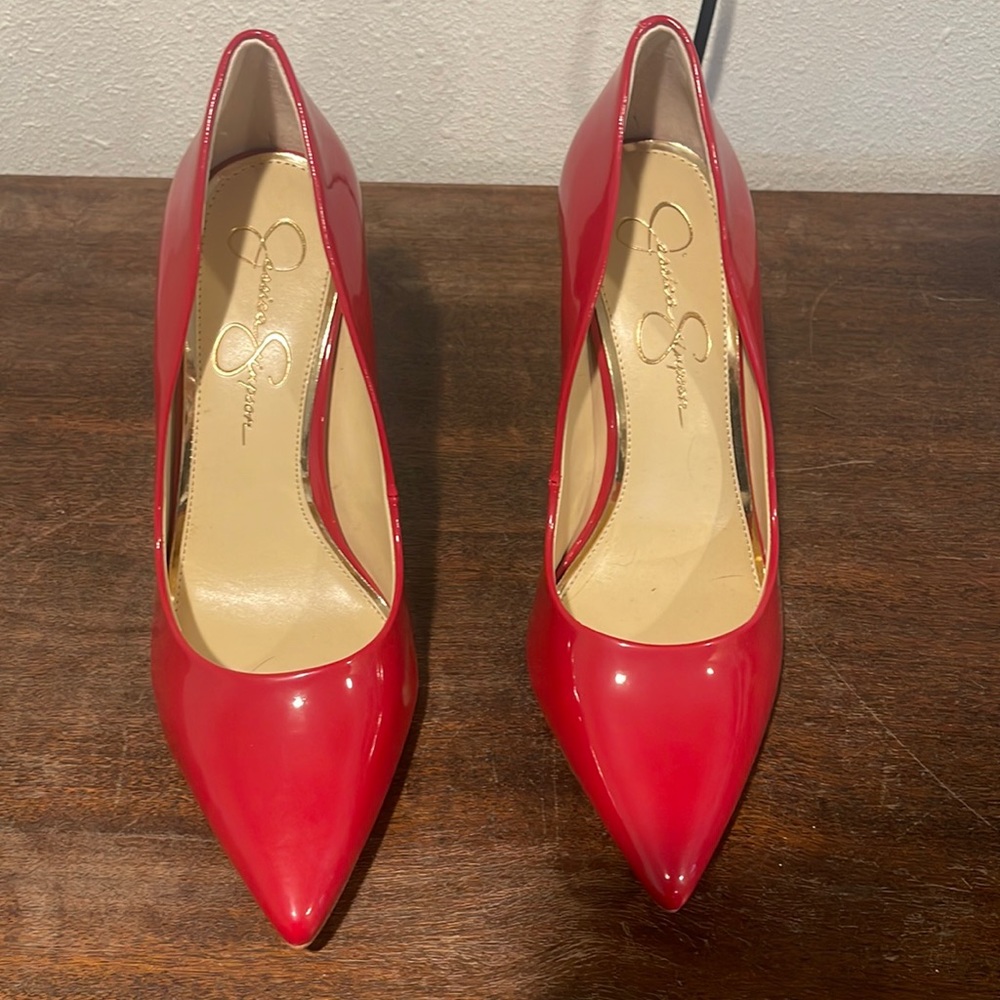 Pater red Pumps